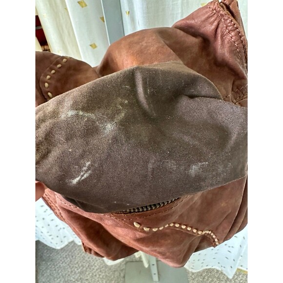 Lucky Brand Abbey Road Fold Over Italian Lamb Leather Crossbody Messenger Bag - Picture 8 of 8